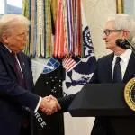 Apple Stock Recovers After Tariff Shock, Eyes AI Growth